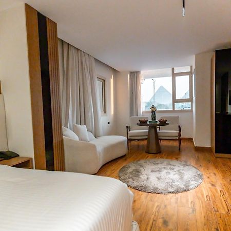 Superior Pyramids Inn Al Kawm al Akhdar Екстериор снимка