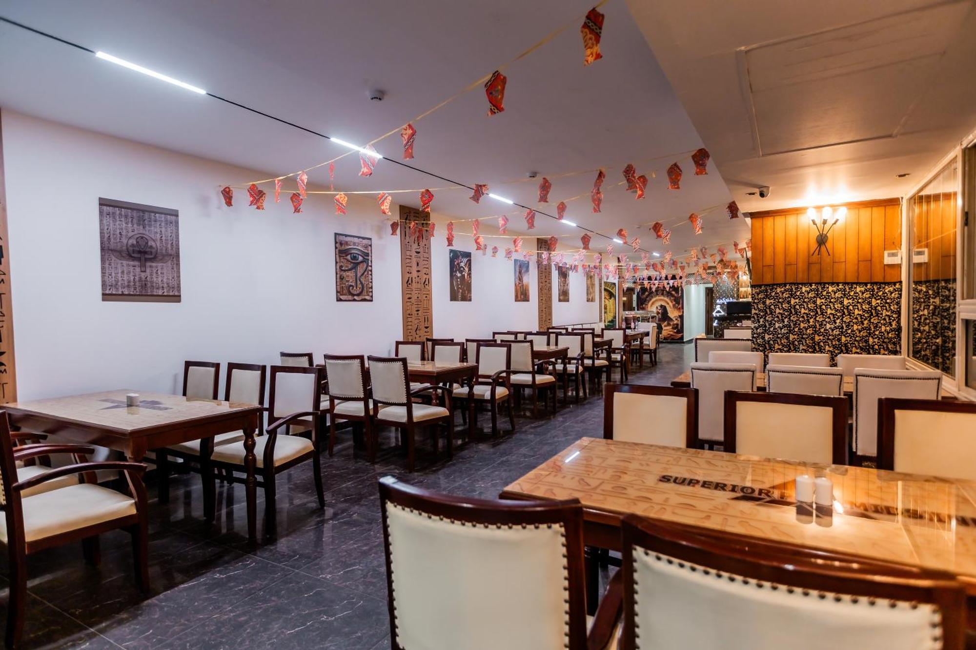 Superior Pyramids Inn Al Kawm al Akhdar Екстериор снимка