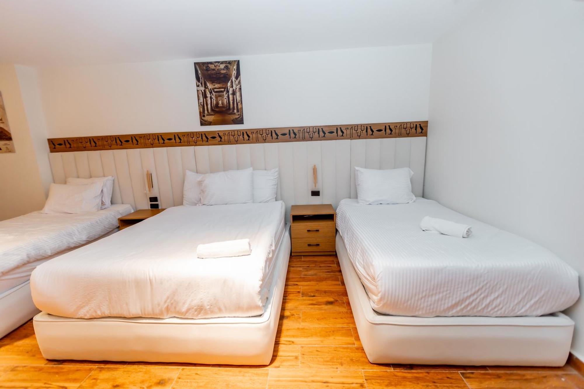 Superior Pyramids Inn Al Kawm al Akhdar Екстериор снимка
