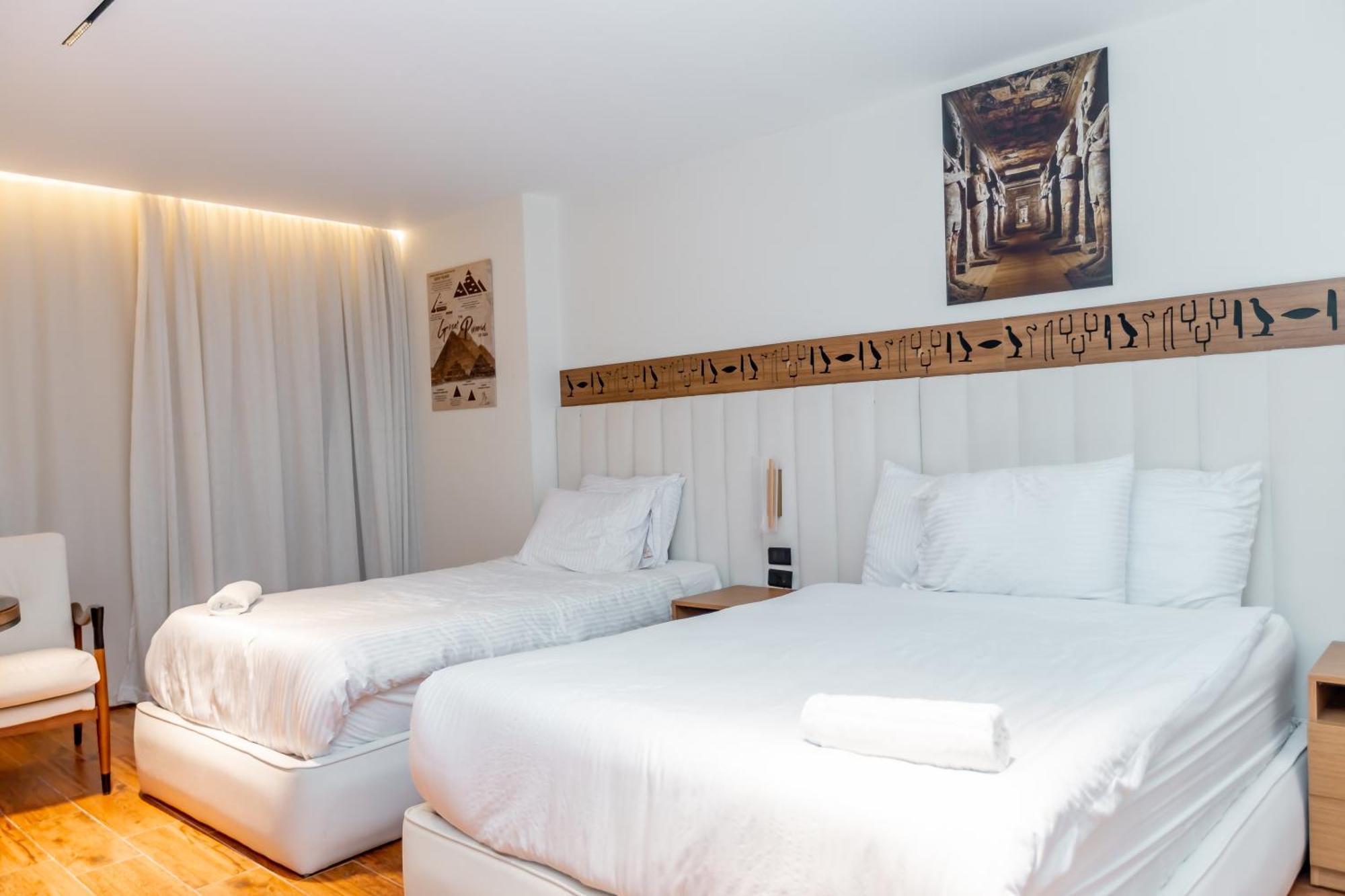 Superior Pyramids Inn Al Kawm al Akhdar Екстериор снимка